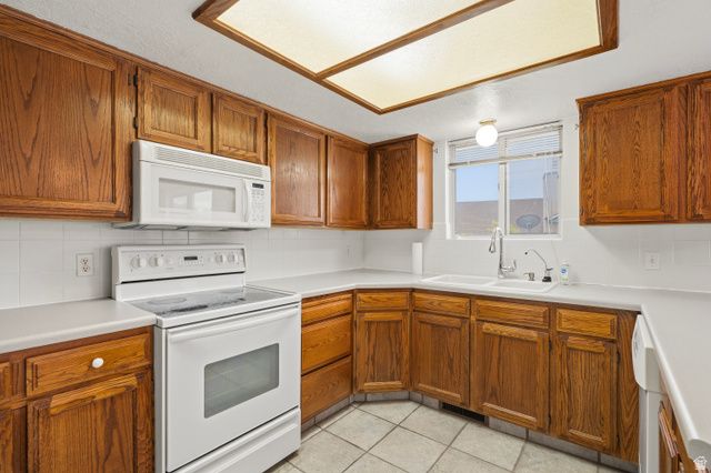 1315 W 1900 S, Woods Cross, UT 84087