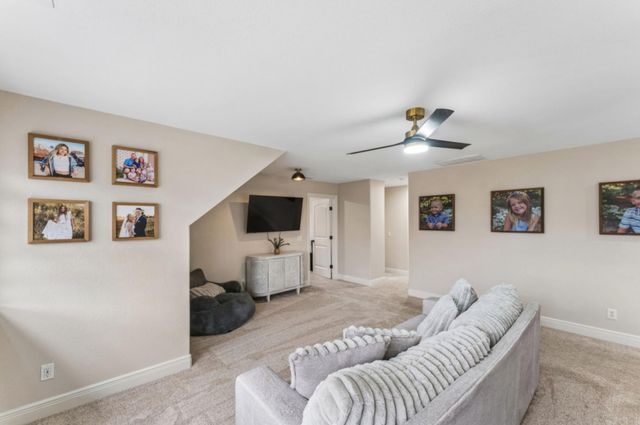 653 Greer Avenue, Nixa, MO 65714