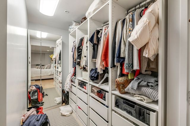 183-185A Massachusetts Ave 602, Boston, MA 02115