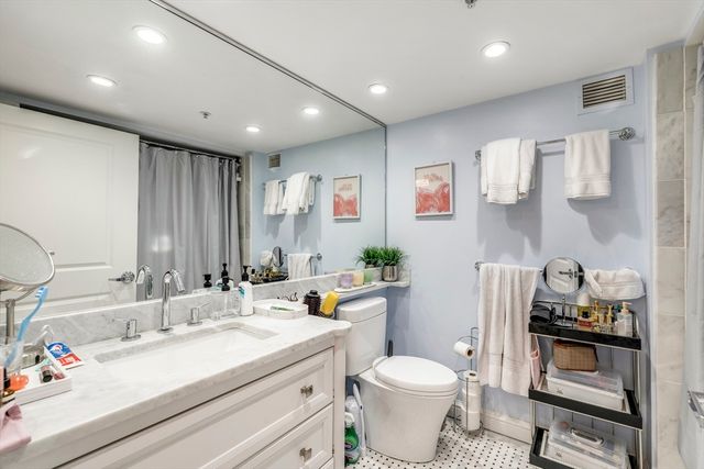 183-185A Massachusetts Ave 602, Boston, MA 02115