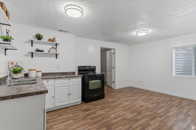 1998 W 900 N, Layton, UT 84041