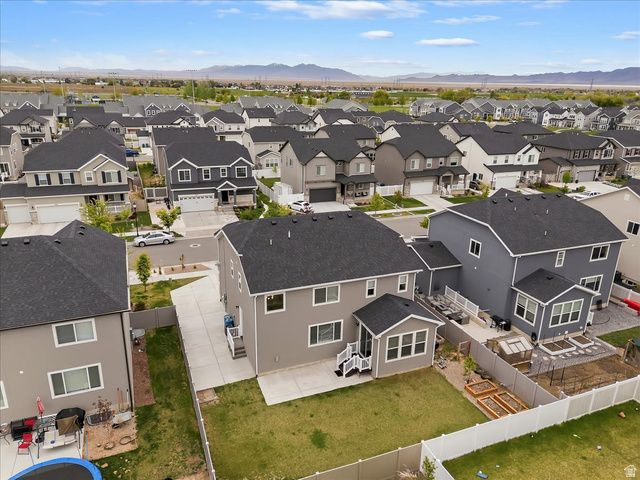 1998 W 900 N, Layton, UT 84041