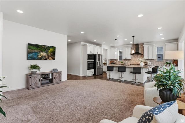 1998 W 900 N, Layton, UT 84041