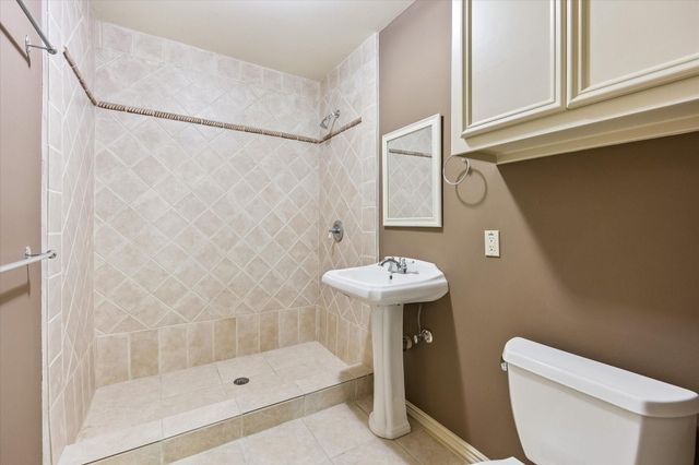 701 E 7th Street, Houston, TX 77007
