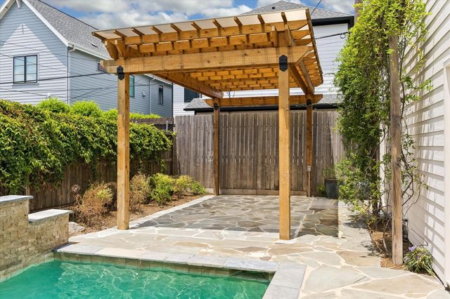 701 E 7th Street, Houston, TX 77007