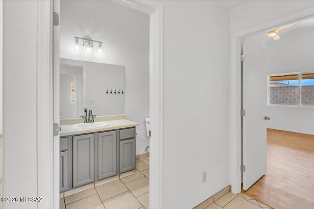7828 S Lauder Street, Tucson, AZ 85747