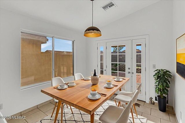 7828 S Lauder Street, Tucson, AZ 85747