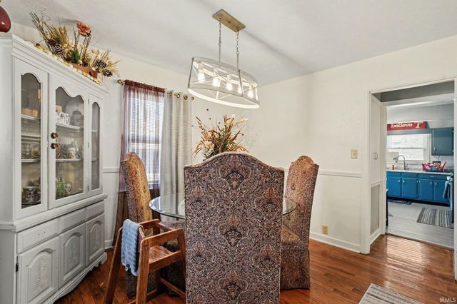 2246 Beverly Place, South Bend, IN 46616