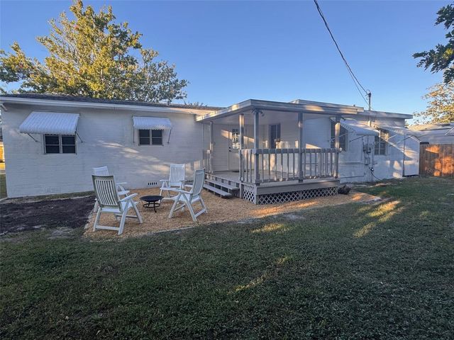 4310 YARDLEY AVENUE N, St Petersburg, FL 33713