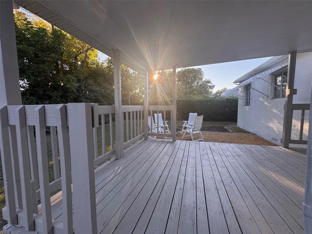 4310 YARDLEY AVENUE N, St Petersburg, FL 33713