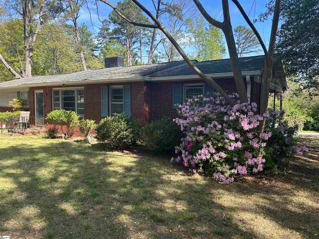 118 Kensington Drive, Spartanburg, SC 29306