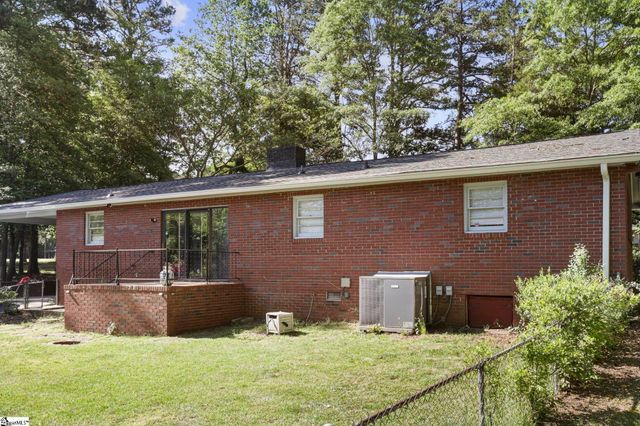 118 Kensington Drive, Spartanburg, SC 29306