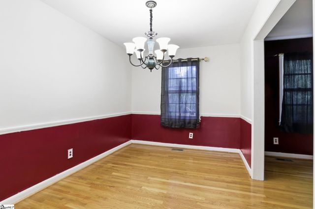 118 Kensington Drive, Spartanburg, SC 29306