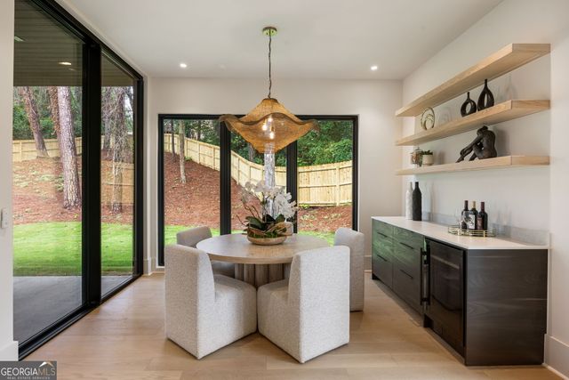 2822 Shady Valley Drive NE, Atlanta, GA 30324