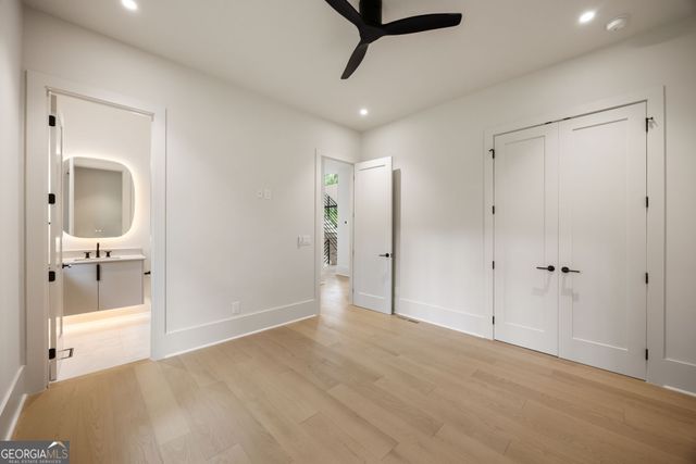 2822 Shady Valley Drive NE, Atlanta, GA 30324