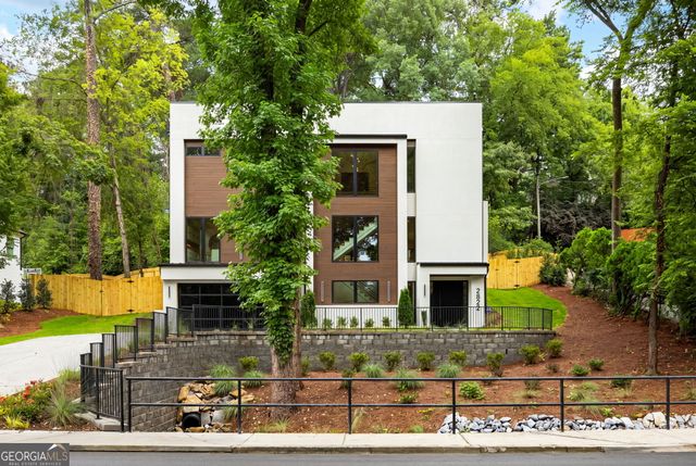 2822 Shady Valley Drive NE, Atlanta, GA 30324