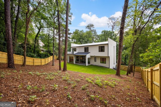 2822 Shady Valley Drive NE, Atlanta, GA 30324