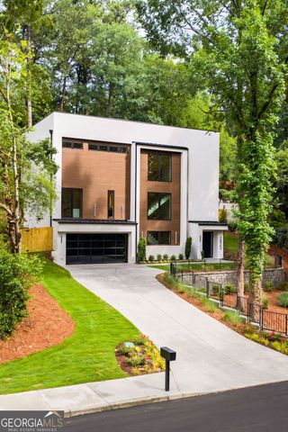 2822 Shady Valley Drive NE, Atlanta, GA 30324