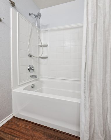 6704 Wellston Lane, Denton, TX 76210