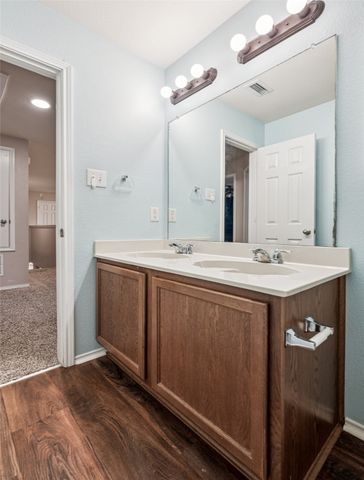 6704 Wellston Lane, Denton, TX 76210
