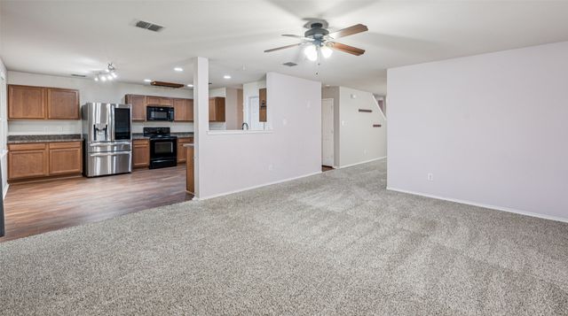 6704 Wellston Lane, Denton, TX 76210
