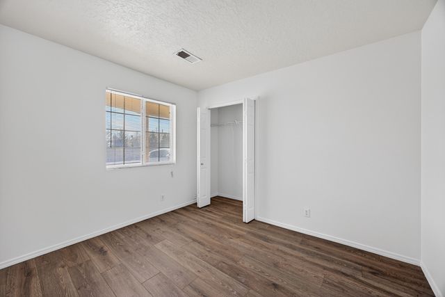 4705 Trenton Hills Drive NE, Rio Rancho, NM 87144