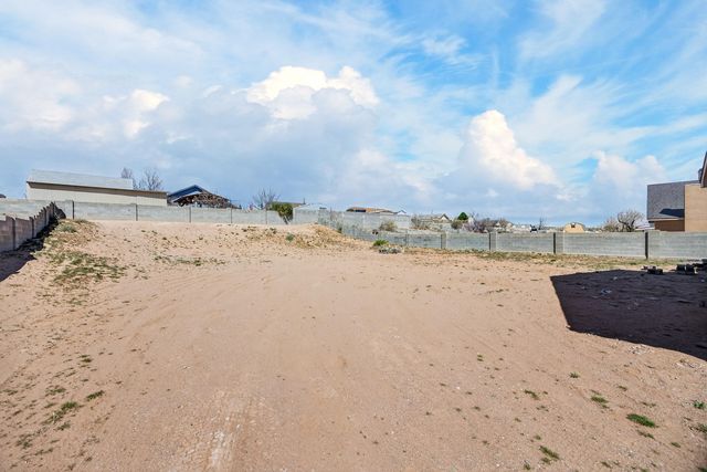 4705 Trenton Hills Drive NE, Rio Rancho, NM 87144