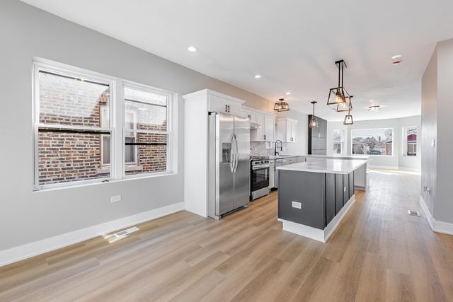 7505 S Wolcott Avenue, Chicago, IL 60620