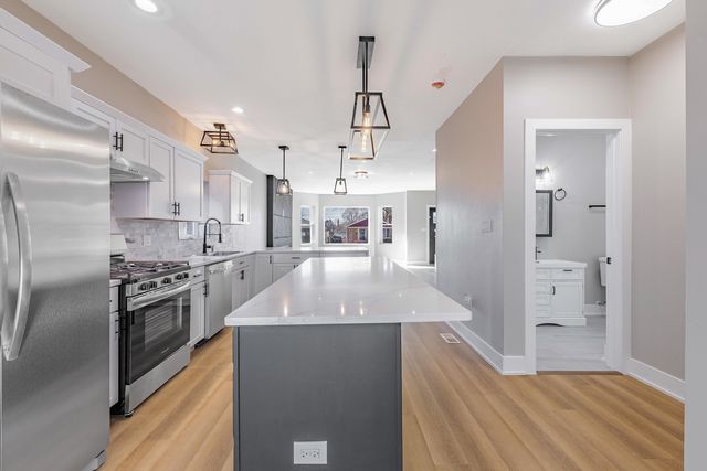 7505 S Wolcott Avenue, Chicago, IL 60620