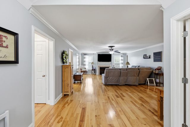 150 Coachman Place, Georgetown, KY 40324
