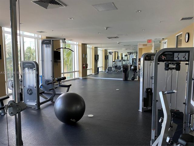 1745 E Hallandale Beach Blvd 401W, Hallandale Beach, FL 33009