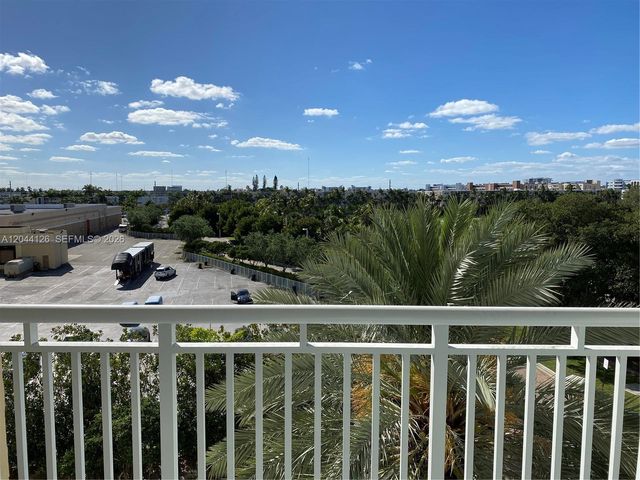 1745 E Hallandale Beach Blvd 401W, Hallandale Beach, FL 33009