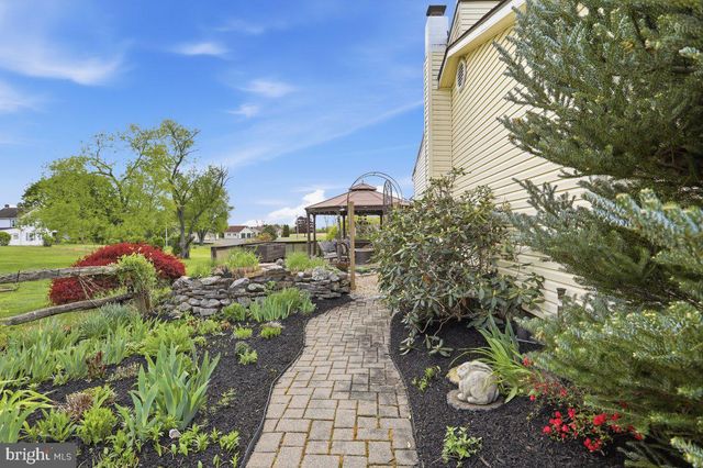 10678 SCENIC VIEW DRIVE, Greencastle, PA 17225