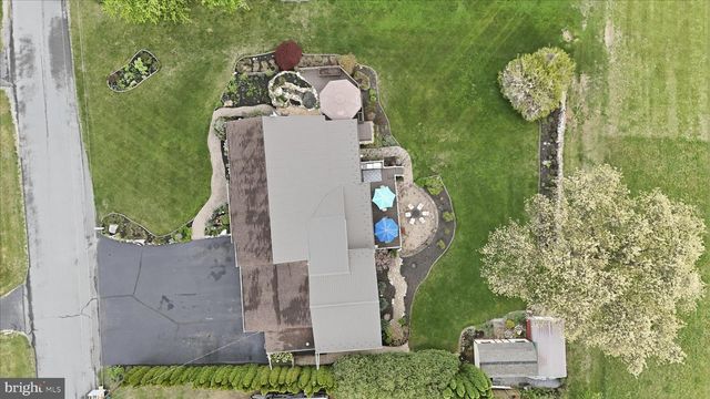 10678 SCENIC VIEW DRIVE, Greencastle, PA 17225