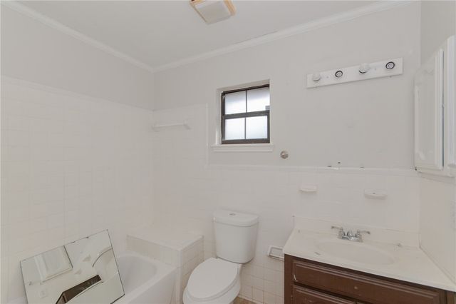 243 Melanie, Kingsville, TX 78363