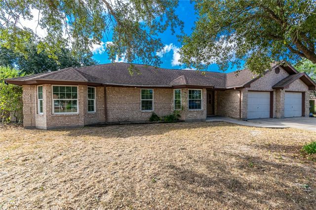 243 Melanie, Kingsville, TX 78363