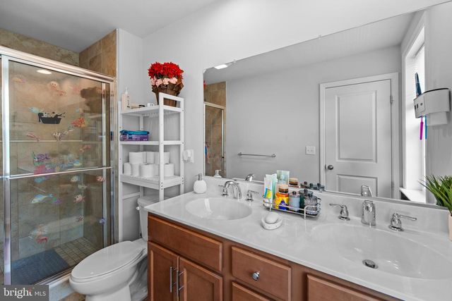 1722 BRADLEY DR, Harrisburg, PA 17110