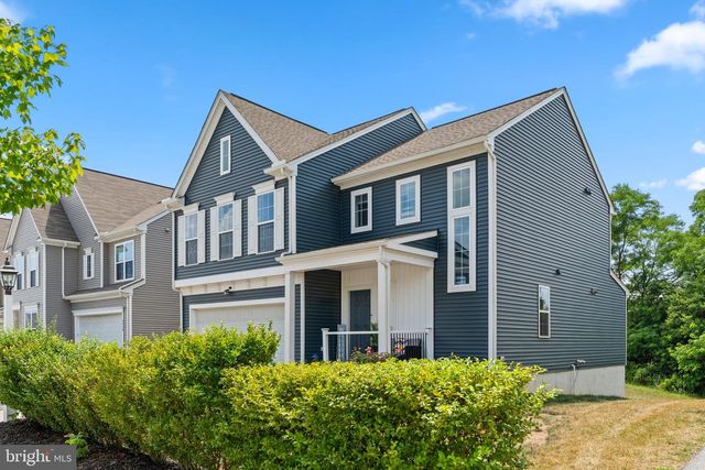 1722 BRADLEY DR, Harrisburg, PA 17110