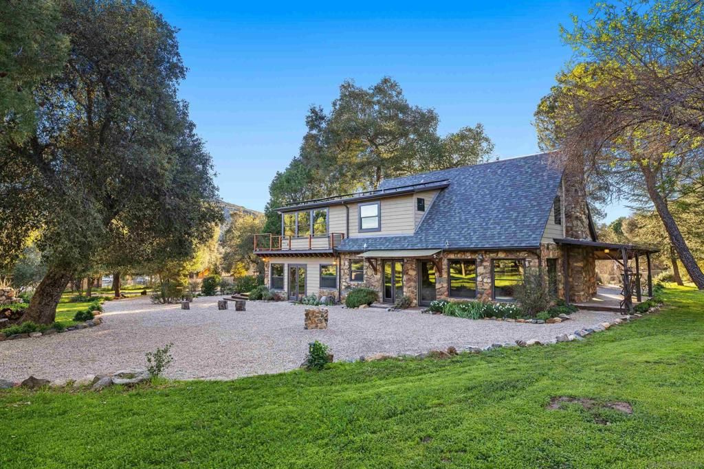 Image 1 of property listing at 27546 Old Highway 80, Descanso, CA 91916