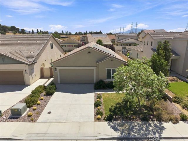 1013 Avocet Court, Calimesa, CA 92320