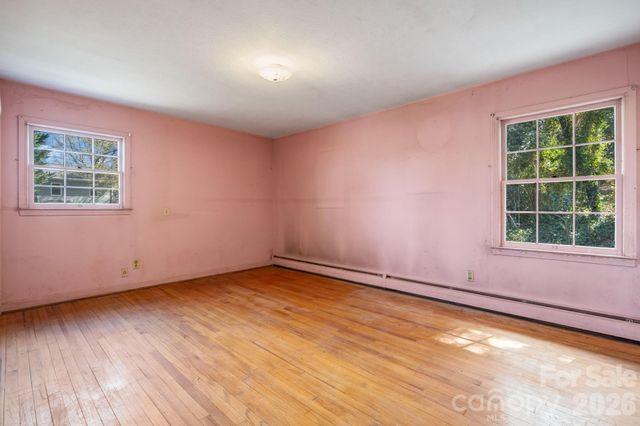 308 E Concord Street, Morganton, NC 28655