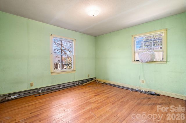 308 E Concord Street, Morganton, NC 28655