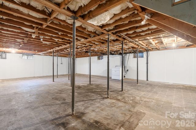 308 E Concord Street, Morganton, NC 28655