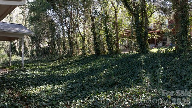 308 E Concord Street, Morganton, NC 28655