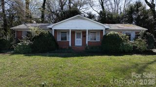 308 E Concord Street, Morganton, NC 28655