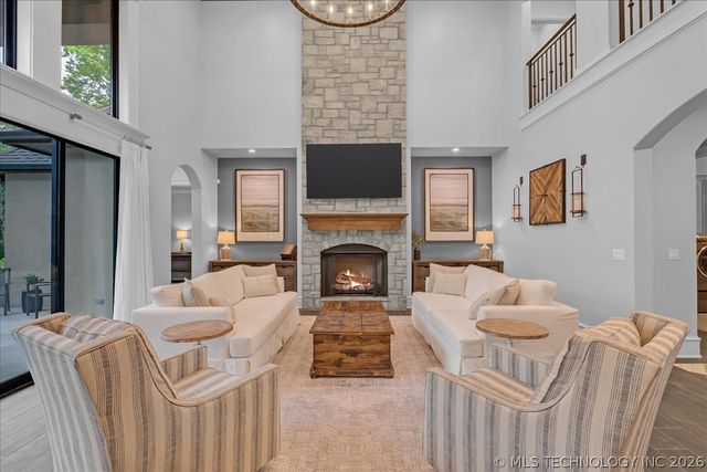 17845 E Falcon Pass, Owasso, OK 74055