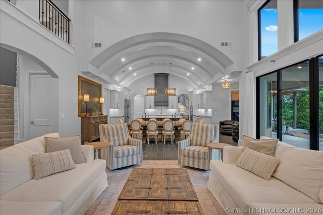 17845 E Falcon Pass, Owasso, OK 74055