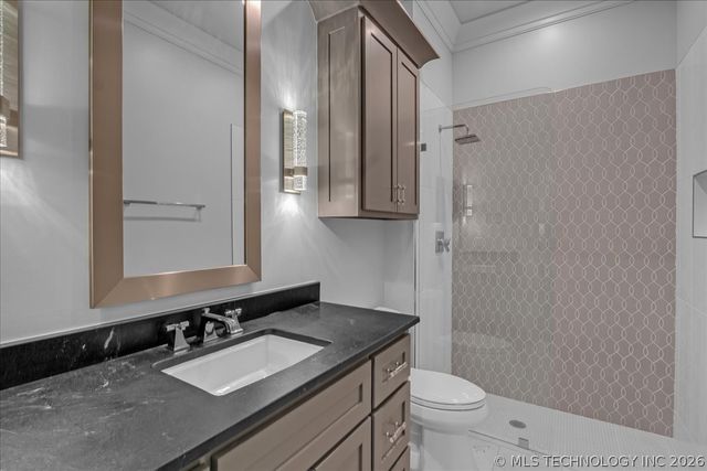 17845 E Falcon Pass, Owasso, OK 74055