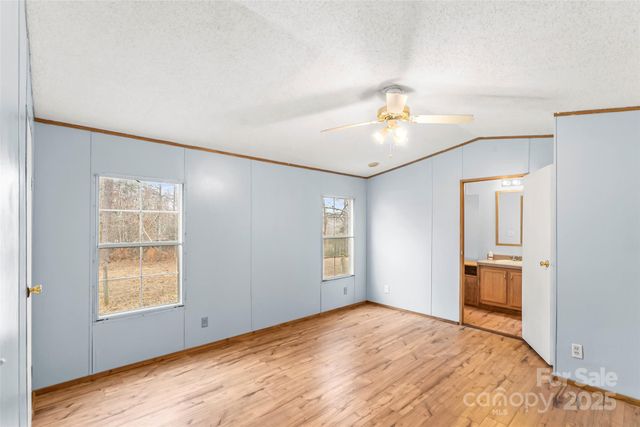 499 Indian Hill Road, Olin, NC 28660