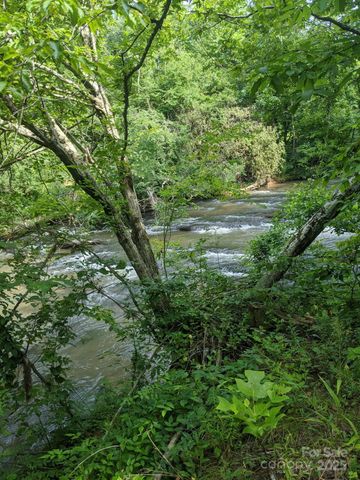499 Indian Hill Road, Olin, NC 28660